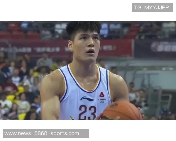 陈国豪砍下14分3前场板展现实力表示将继续努力做好自己的事情