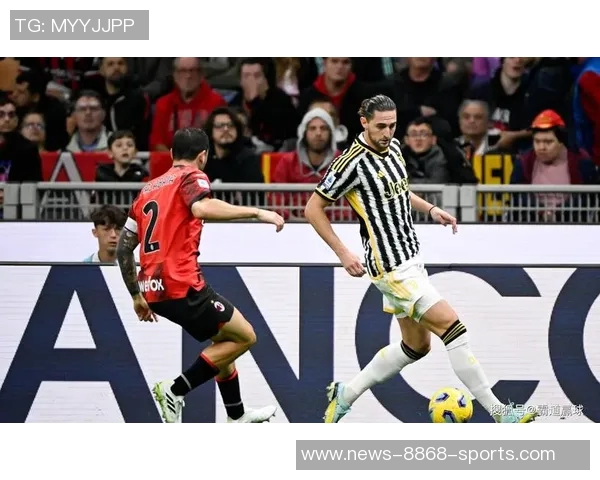 米兰发布意大利超级杯海报迈尼昂莫德里奇拉比奥特齐亮相