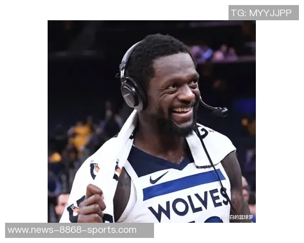 兰德尔内线进攻表现平平三分球命中率低迷球队需调整战术 兰德尔内线进攻表现平平三分球命中率低迷球队需调整战术