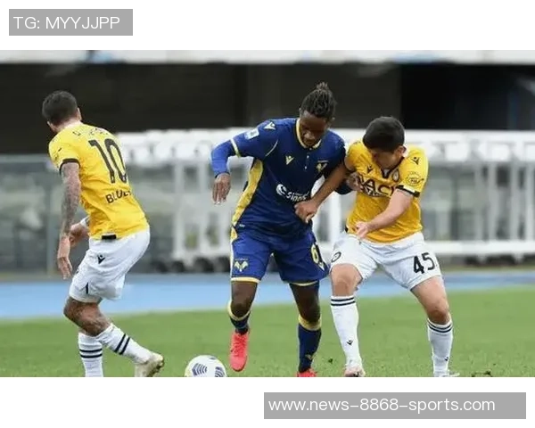 阿贾克斯在荷兰杯中以7-2狂胜马斯路易斯莫吉奥梅开二度展现锋芒 阿贾克斯在荷兰杯中以7-2狂胜马斯路易斯莫吉奥梅开二度展现锋芒