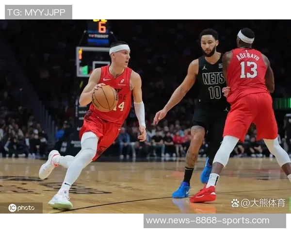 鲍威尔赞阿德巴约全面表现期待其持续保持进攻性发挥 鲍威尔赞阿德巴约全面表现期待其持续保持进攻性发挥